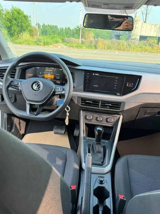 2023 Volkswagen Polo 1.5L 113HP L4 6AT,autocango,china used car exporter,china ev exporter,chinese used car exporter,chinese used ev exporter
