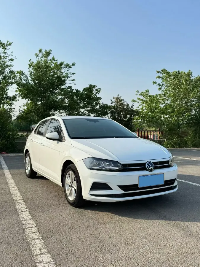 2023 Volkswagen Polo 1.5L 113HP L4 6AT,autocango,china used car exporter,china ev exporter,chinese used car exporter,chinese used ev exporter