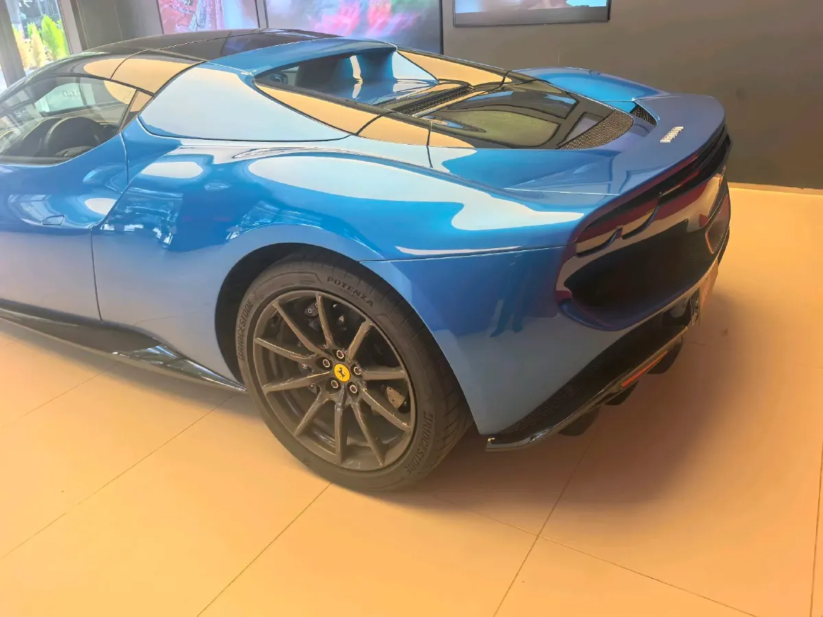 2022 Ferrari 296 3.0T 663HP V6 8DCT PHEV 7.45KWH,autocango,china used car exporter,china ev exporter,chinese used car exporter,chinese used ev exporter