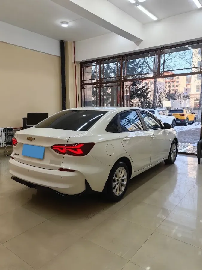 2023 Chevrolet Monza 1.5L 113HP L4 6DCT,autocango,china used car exporter,china ev exporter,chinese used car exporter,chinese used ev exporter