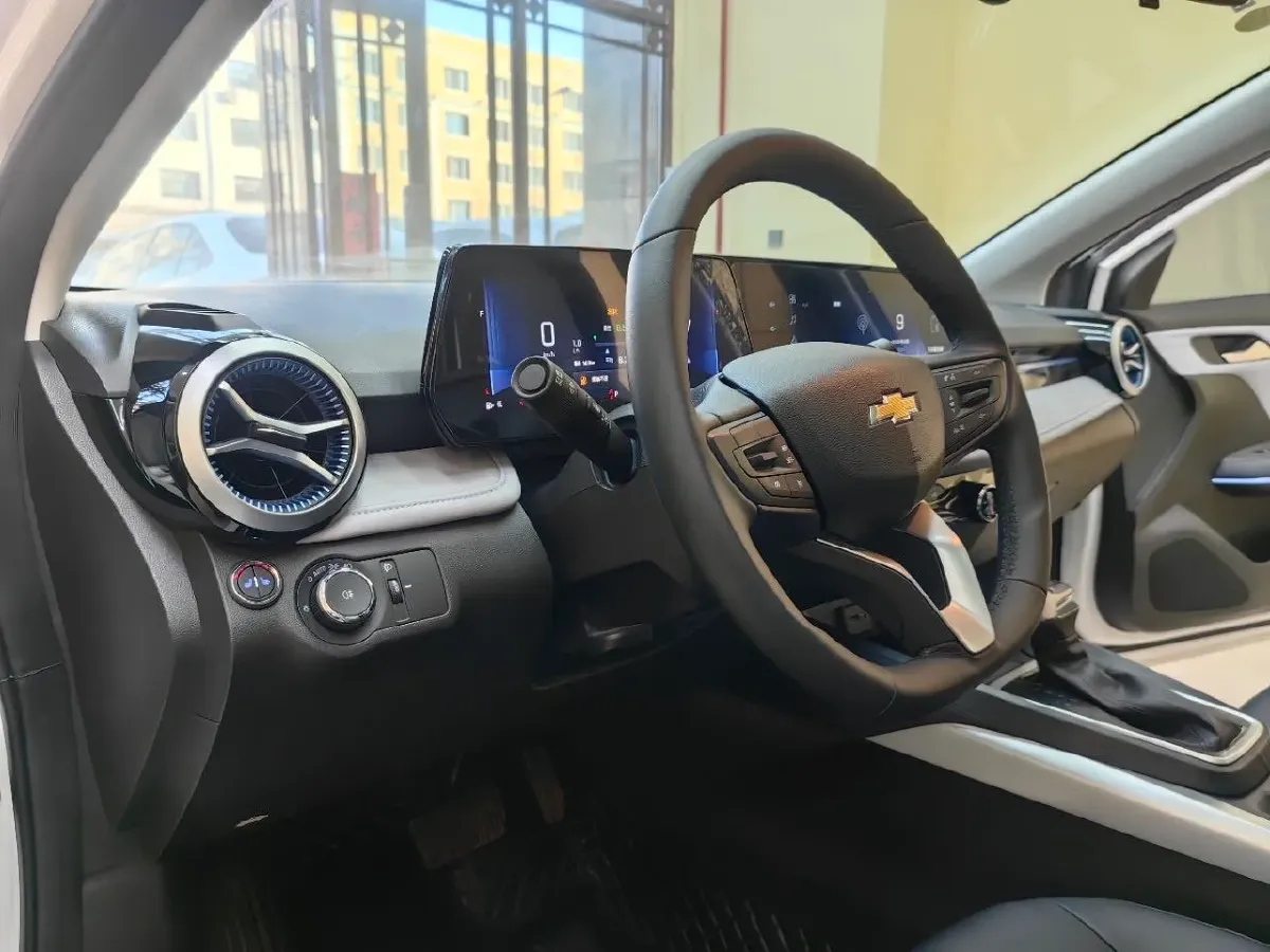 2023 Chevrolet Monza 1.5L 113HP L4 6DCT,autocango,china used car exporter,china ev exporter,chinese used car exporter,chinese used ev exporter