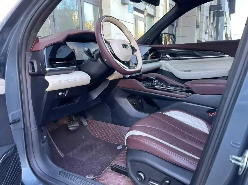 2021 Geely Monjaro 2.0T 218HP L4 7DCT,autocango,china used car exporter,china ev exporter,chinese used car exporter,chinese used ev exporter