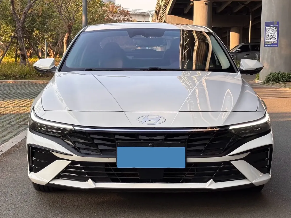 2022 Hyundai Elantra 1.5L 115HP L4 CVT,autocango,china used car exporter,china ev exporter,chinese used car exporter,chinese used ev exporter