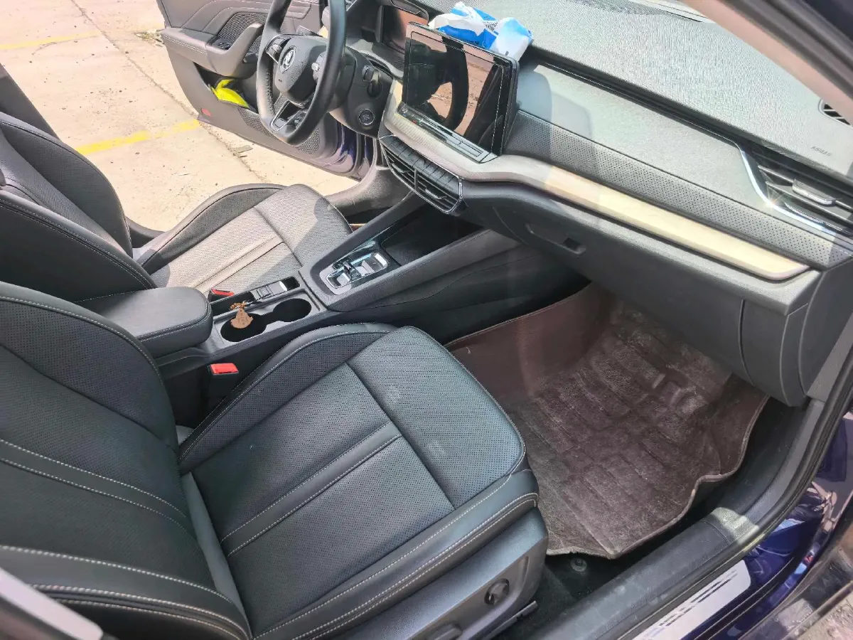 2022 Skoda Octavia 1.4T 150HP L4 7DCT,autocango,china used car exporter,china ev exporter,chinese used car exporter,chinese used ev exporter
