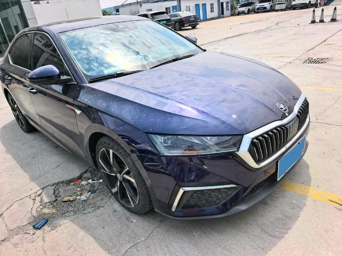 2022 Skoda Octavia 1.4T 150HP L4 7DCT,autocango,china used car exporter,china ev exporter,chinese used car exporter,chinese used ev exporter
