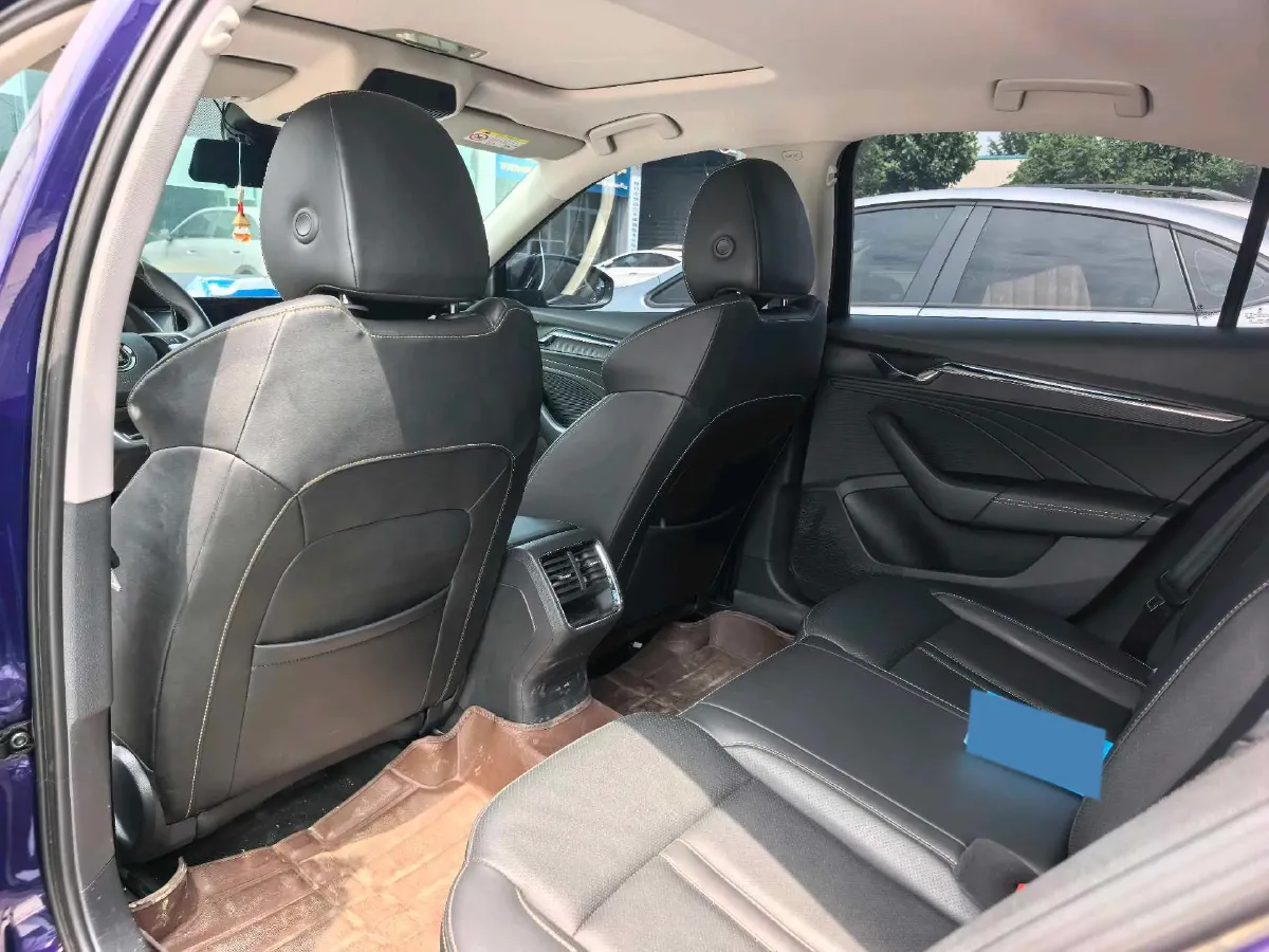 2022 Skoda Octavia 1.4T 150HP L4 7DCT,autocango,china used car exporter,china ev exporter,chinese used car exporter,chinese used ev exporter