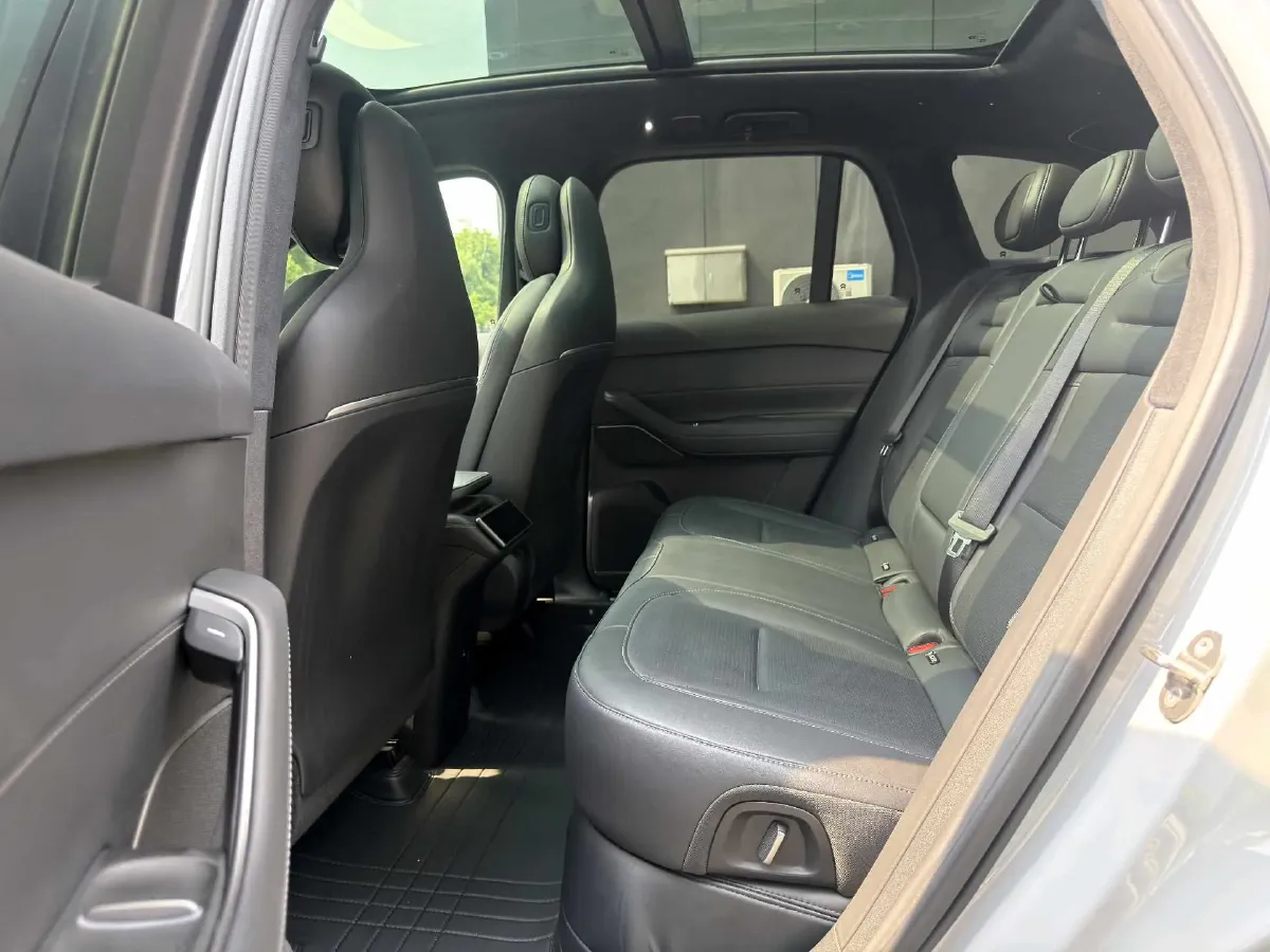 2023 NIO ES6 BEV 100KWH,autocango,china used car exporter,china ev exporter,chinese used car exporter,chinese used ev exporter