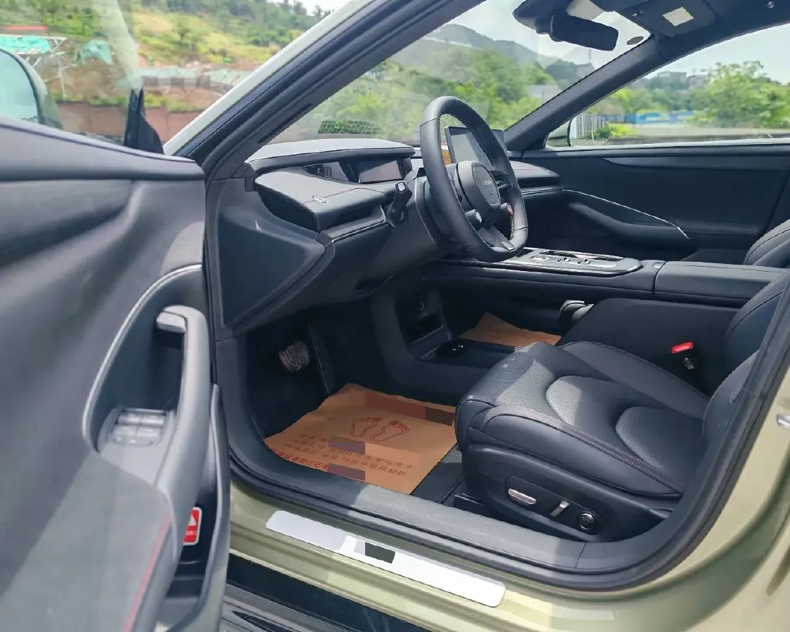 2024 MI SU7 BEV 73.6KWH,autocango,china used car exporter,china ev exporter,chinese used car exporter,chinese used ev exporter