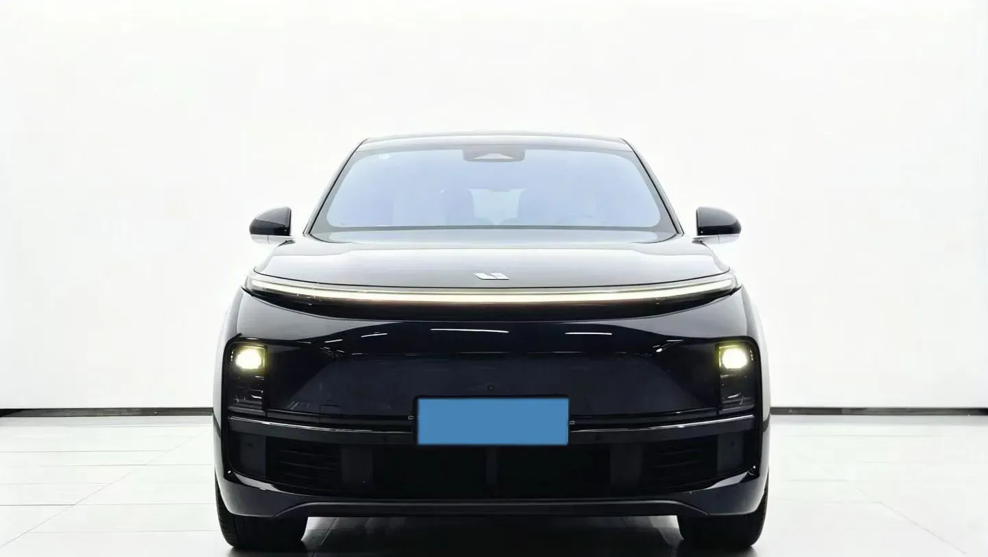 2023 Li L9 Range Extended 154HP REEV 42.6KWH,autocango,china used car exporter,china ev exporter,chinese used car exporter,chinese used ev exporter