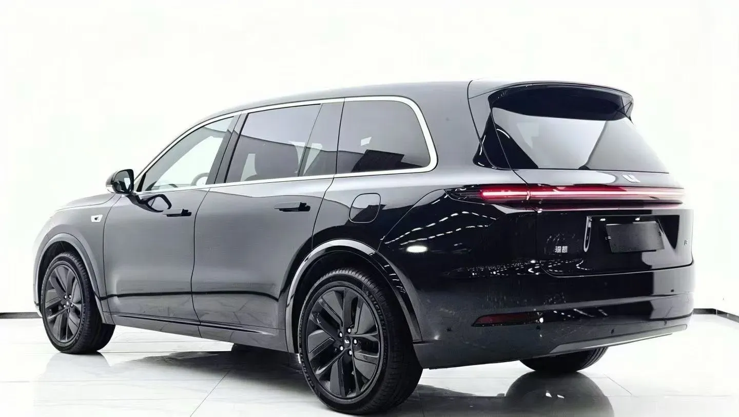2023 Li L9 Range Extended 154HP REEV 42.6KWH,autocango,china used car exporter,china ev exporter,chinese used car exporter,chinese used ev exporter