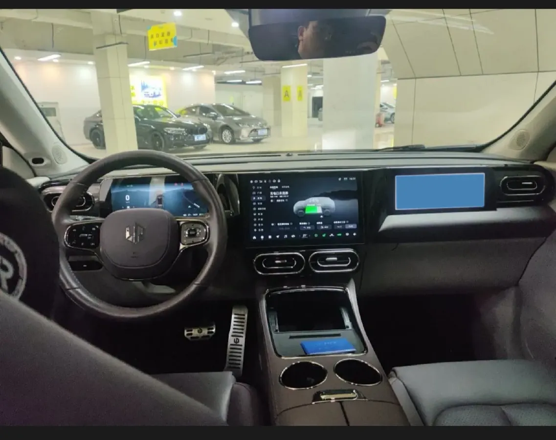 2023 Leapmotor C11 1.5L 95HP L4 REEV 43.74KWH,autocango,china used car exporter,china ev exporter,chinese used car exporter,chinese used ev exporter
