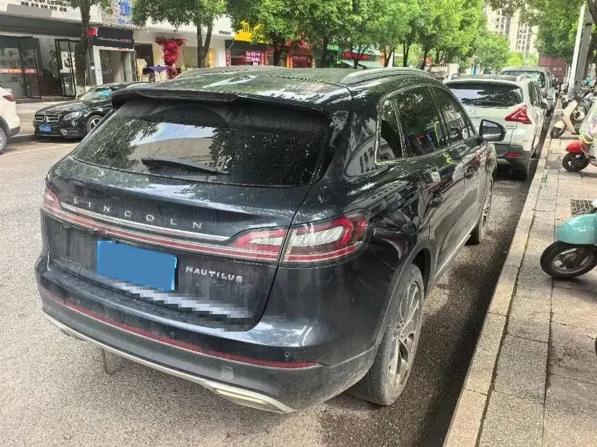 2021 Lincoln Nautilus 2.0T 245HP L4 8AT,autocango,china used car exporter,china ev exporter,chinese used car exporter,chinese used ev exporter