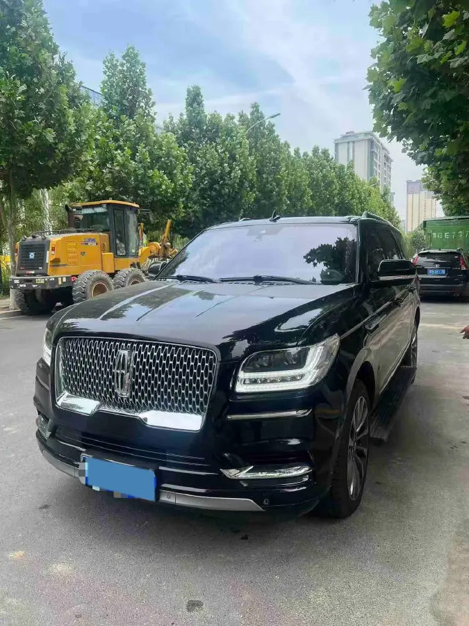 2018 Lincoln Navigator 3.5T 415HP V6 10AT,autocango,china used car exporter,china ev exporter,chinese used car exporter,chinese used ev exporter