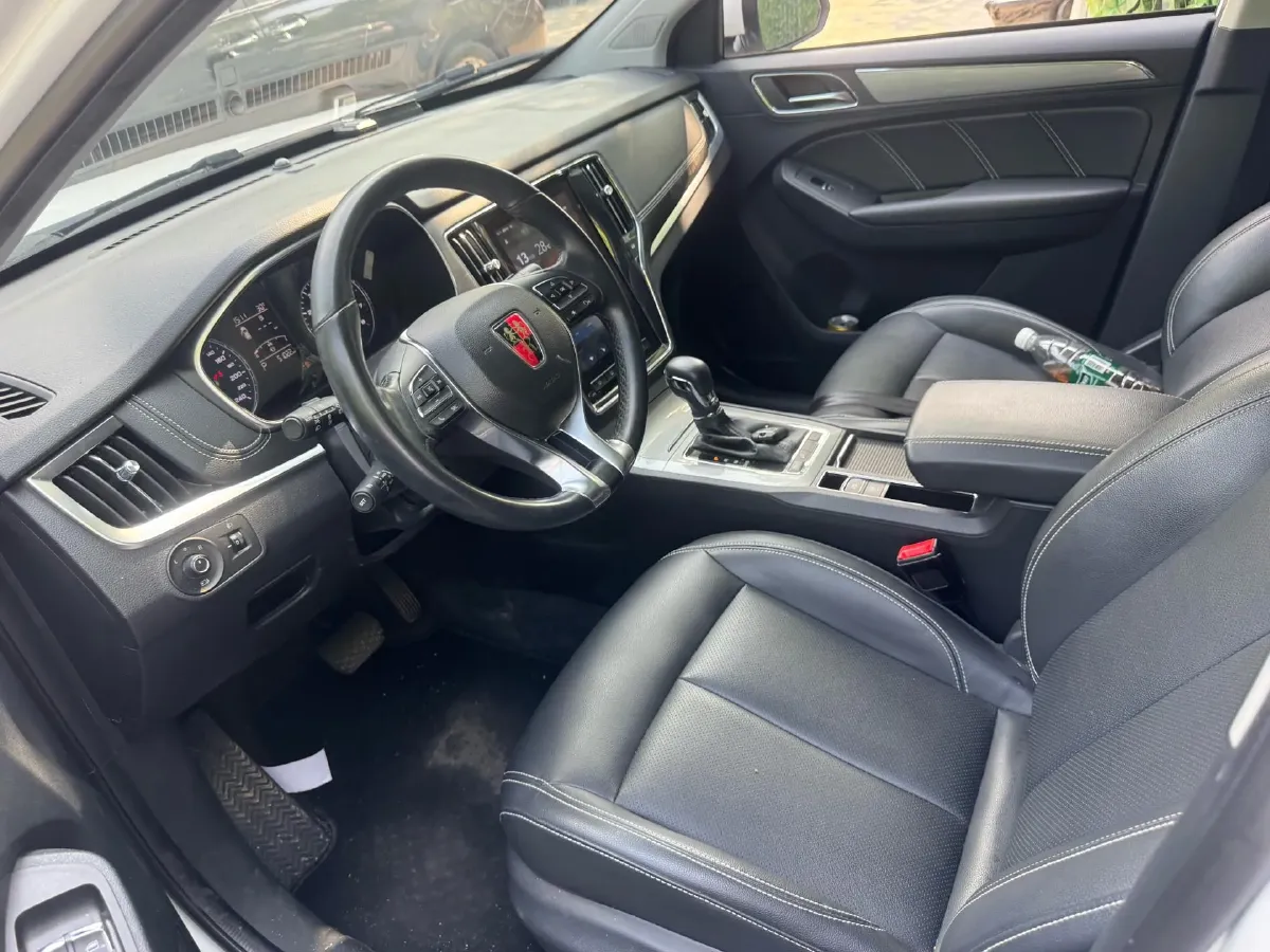 2019 Roewe i6 1.5T 169HP L4 7DCT,autocango,china used car exporter,china ev exporter,chinese used car exporter,chinese used ev exporter
