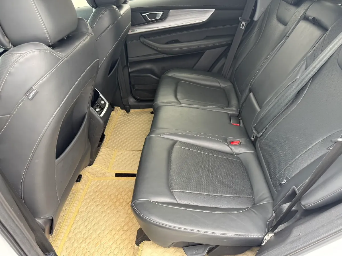 2021 Chery Tiggo 8 1.6T 197HP L4 7DCT,autocango,china used car exporter,china ev exporter,chinese used car exporter,chinese used ev exporter