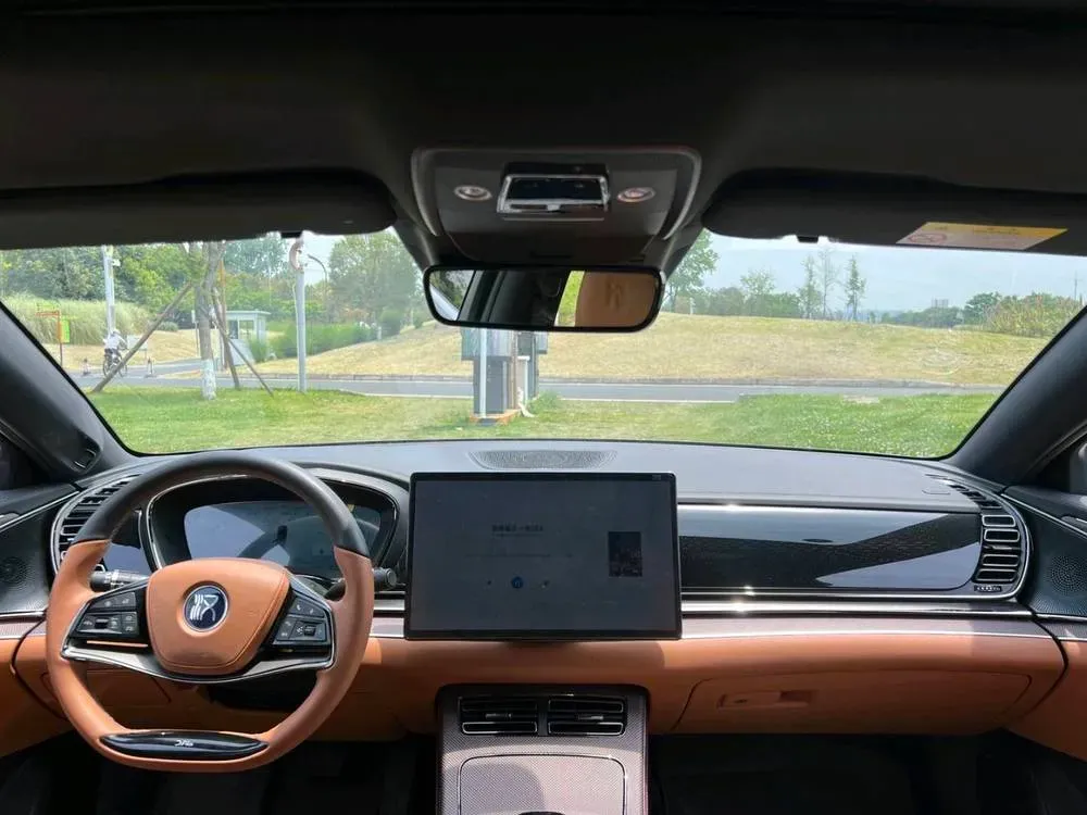 2022 Toyota Highlander 2.5L 192HP L4 E-CVT Hybrid,autocango,china used car exporter,china ev exporter,chinese used car exporter,chinese used ev exporter