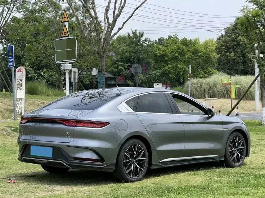 2022 Toyota Highlander 2.5L 192HP L4 E-CVT Hybrid,autocango,china used car exporter,china ev exporter,chinese used car exporter,chinese used ev exporter