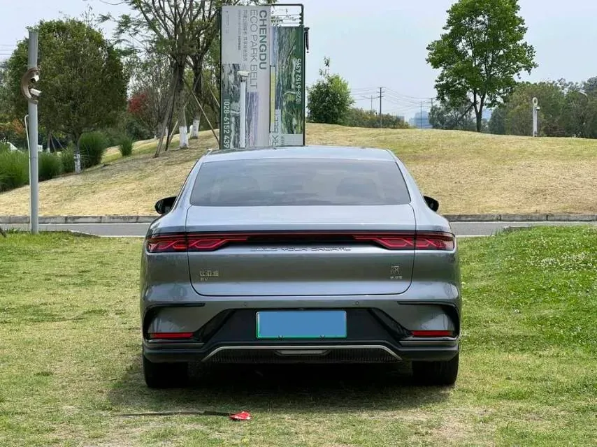 2022 Toyota Highlander 2.5L 192HP L4 E-CVT Hybrid,autocango,china used car exporter,china ev exporter,chinese used car exporter,chinese used ev exporter