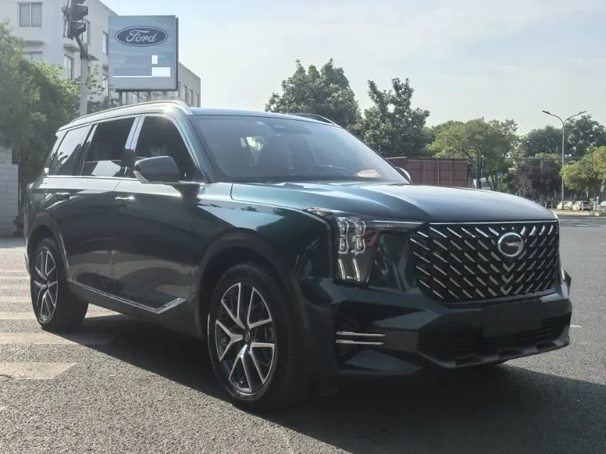2022 GAC Trumpchi GS8 2.0T 252HP L4 8AT,autocango,china used car exporter,china ev exporter,chinese used car exporter,chinese used ev exporter