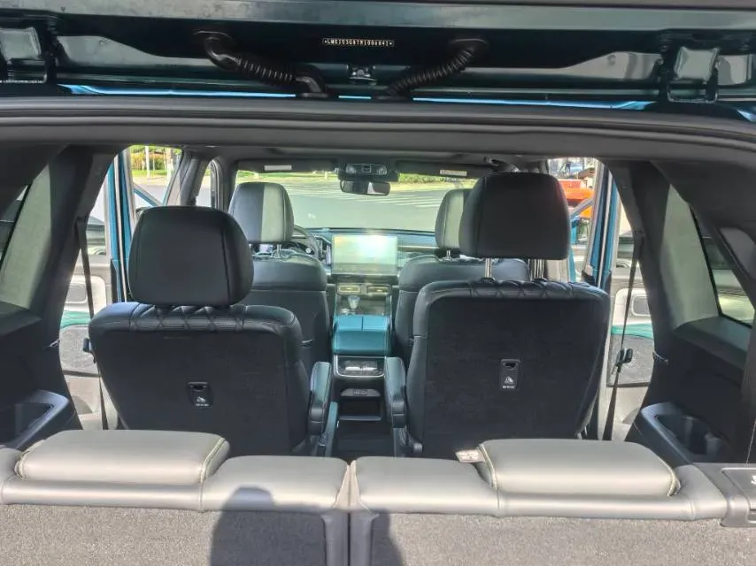2022 GAC Trumpchi GS8 2.0T 252HP L4 8AT,autocango,china used car exporter,china ev exporter,chinese used car exporter,chinese used ev exporter