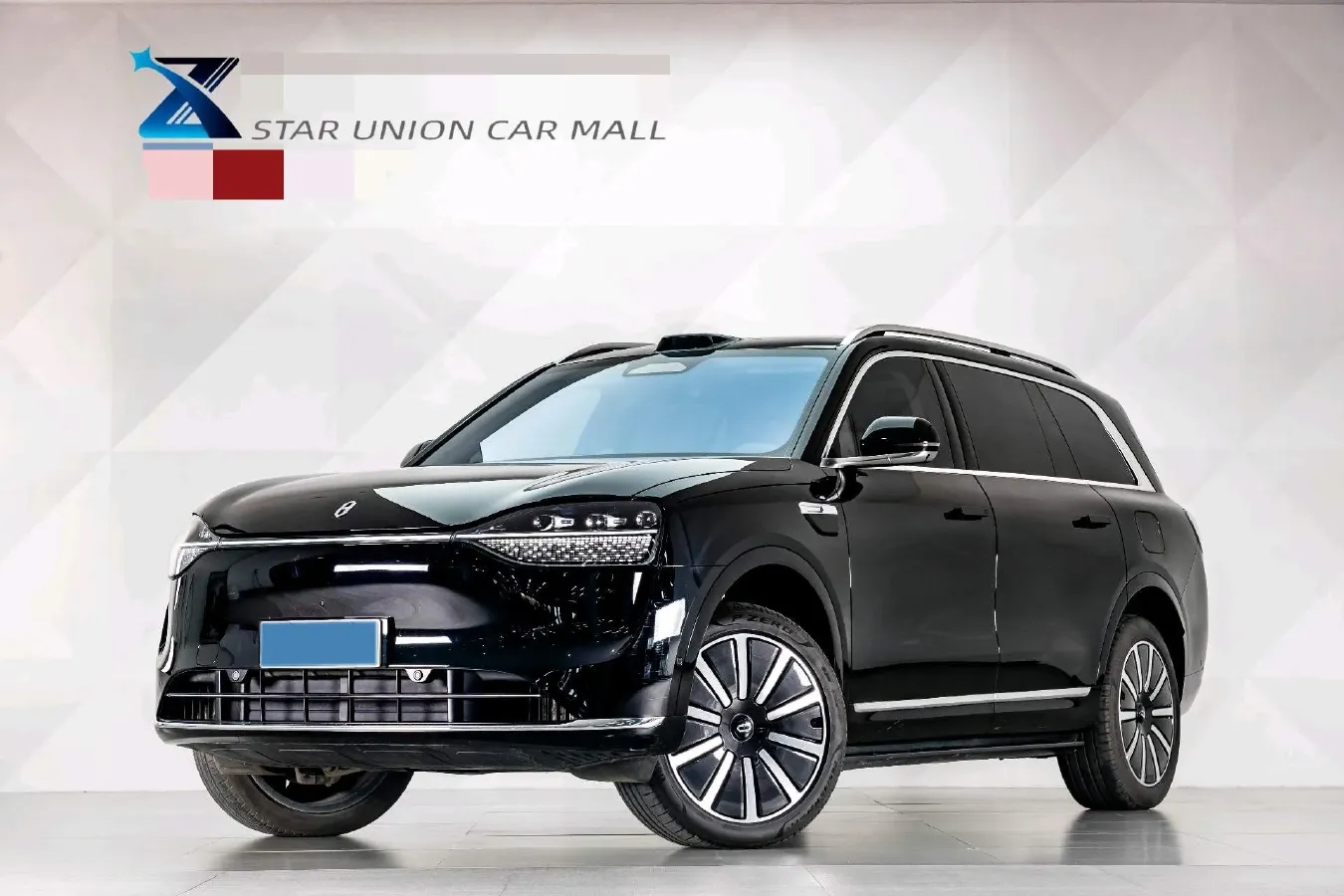 2025 AITO AITO M9 REEV 160HP REEV 52KWH,autocango,china used car exporter,china ev exporter,chinese used car exporter,chinese used ev exporter