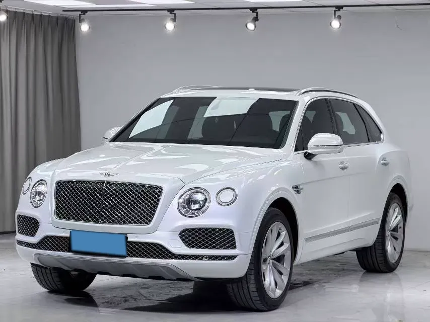 2018 Bentley Bentayga 4.0T 550HP V8 8AT,autocango,china used car exporter,china ev exporter,chinese used car exporter,chinese used ev exporter