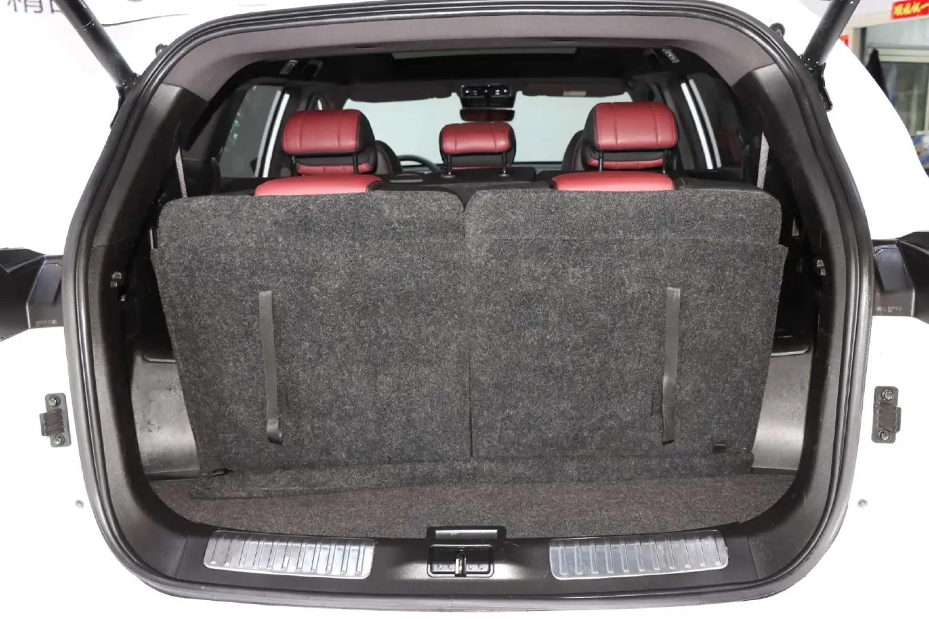 2021 Chery Tiggo 8 Plus 1.6T 197HP L4 7DCT,autocango,china used car exporter,china ev exporter,chinese used car exporter,chinese used ev exporter