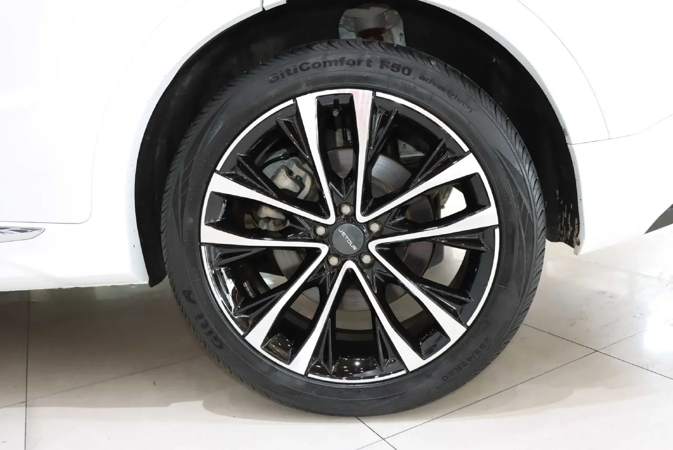 2021 Chery Tiggo 8 Plus 1.6T 197HP L4 7DCT,autocango,china used car exporter,china ev exporter,chinese used car exporter,chinese used ev exporter