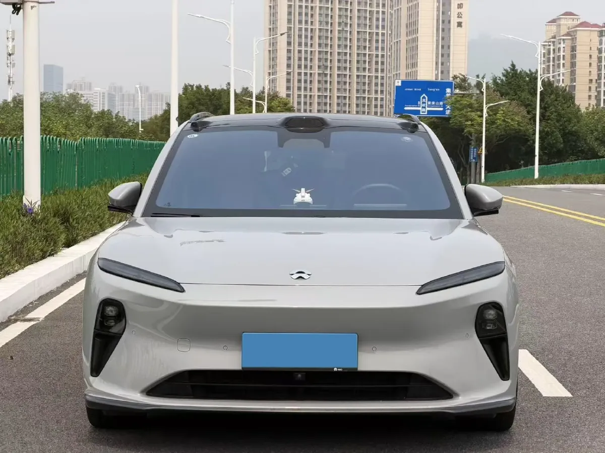 2024 NIO ET5T BEV 75KWH,autocango,china used car exporter,china ev exporter,chinese used car exporter,chinese used ev exporter