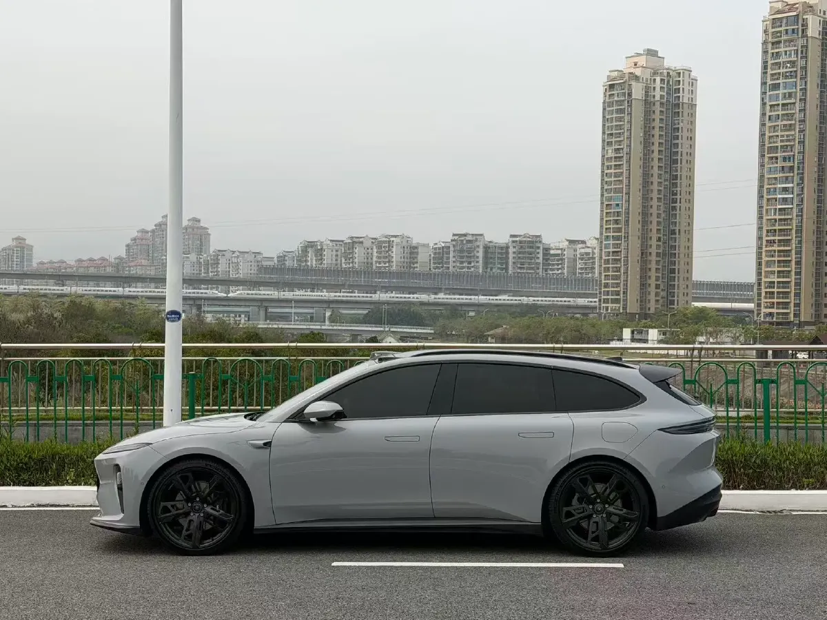 2024 NIO ET5T BEV 75KWH,autocango,china used car exporter,china ev exporter,chinese used car exporter,chinese used ev exporter