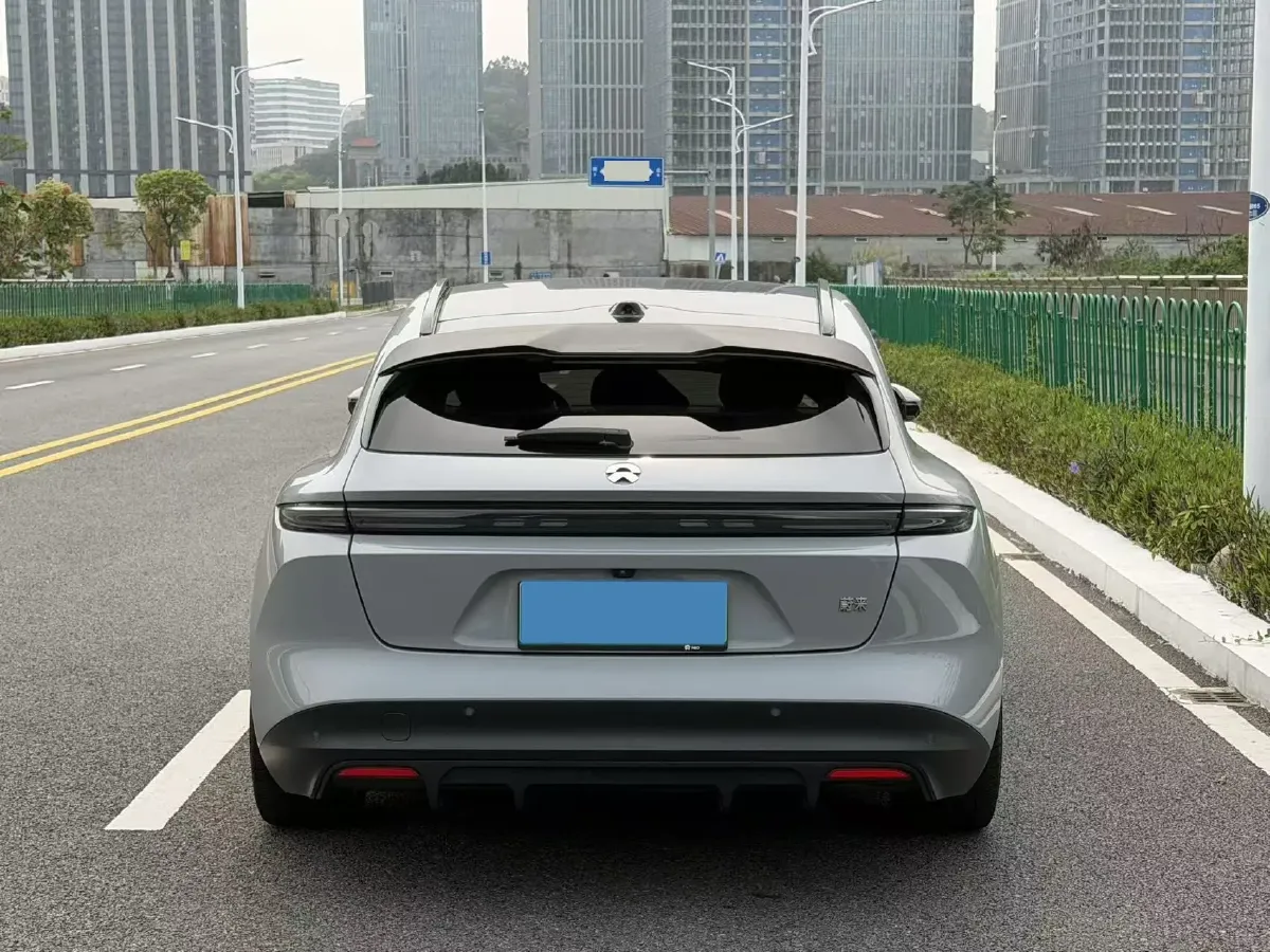 2024 NIO ET5T BEV 75KWH,autocango,china used car exporter,china ev exporter,chinese used car exporter,chinese used ev exporter
