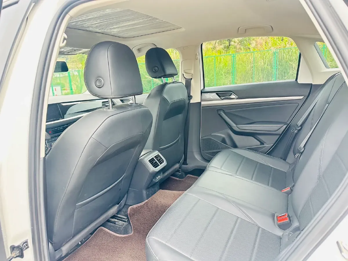 2021 Volkswagen Lavida 1.5L 113HP L4 6AT,autocango,china used car exporter,china ev exporter,chinese used car exporter,chinese used ev exporter