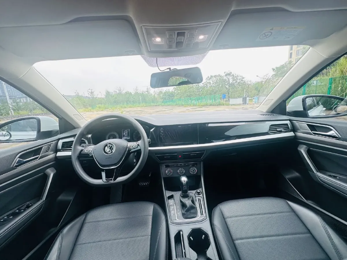 2021 Volkswagen Lavida 1.5L 113HP L4 6AT,autocango,china used car exporter,china ev exporter,chinese used car exporter,chinese used ev exporter