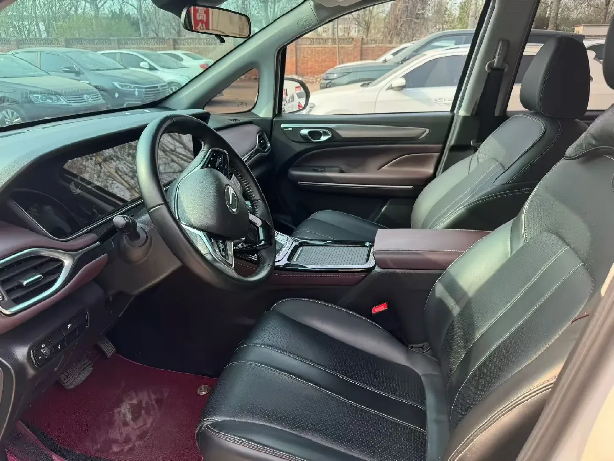 2023 GAC Trumpchi M6 1.5T 177HP L4 7DCT,autocango,china used car exporter,china ev exporter,chinese used car exporter,chinese used ev exporter