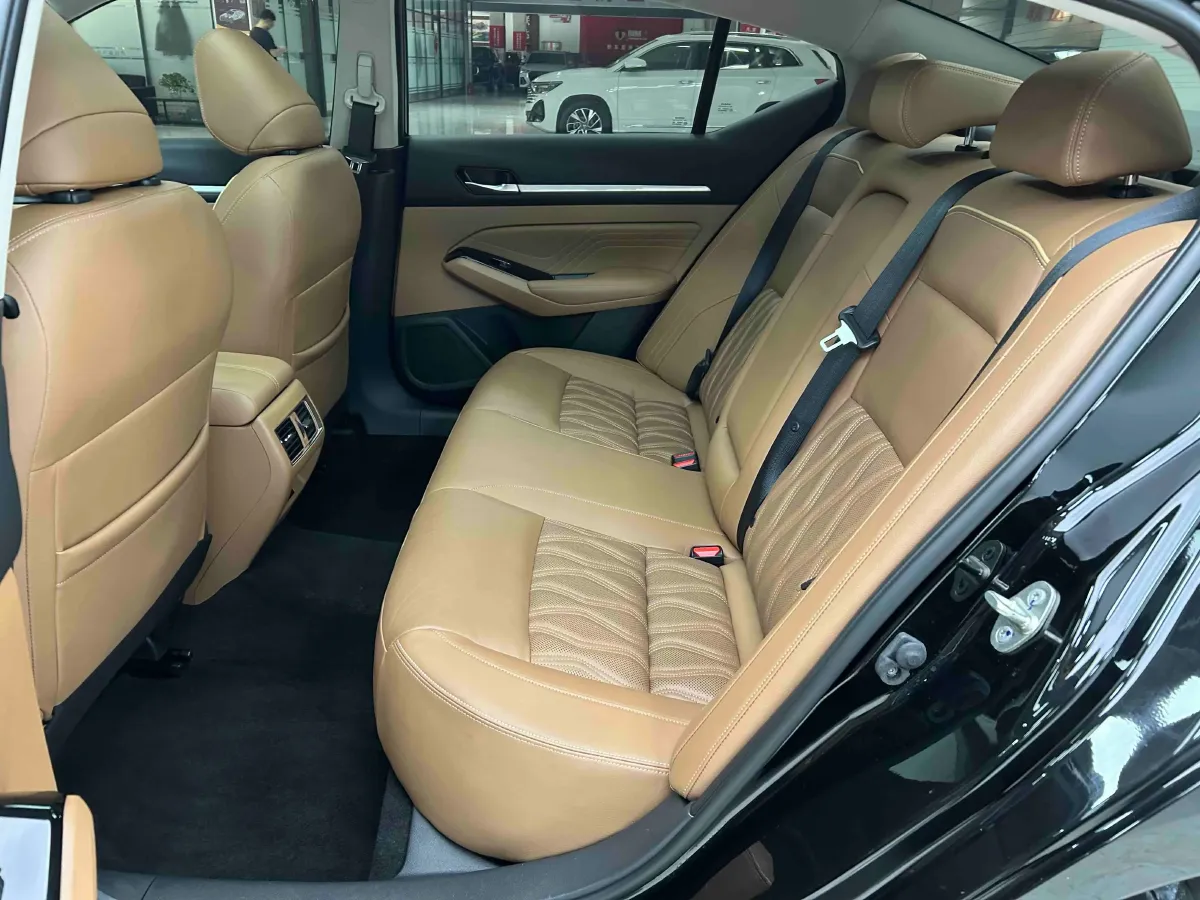 2022 Nissan Teana 2.0L 156HP L4 CVT,autocango,china used car exporter,china ev exporter,chinese used car exporter,chinese used ev exporter