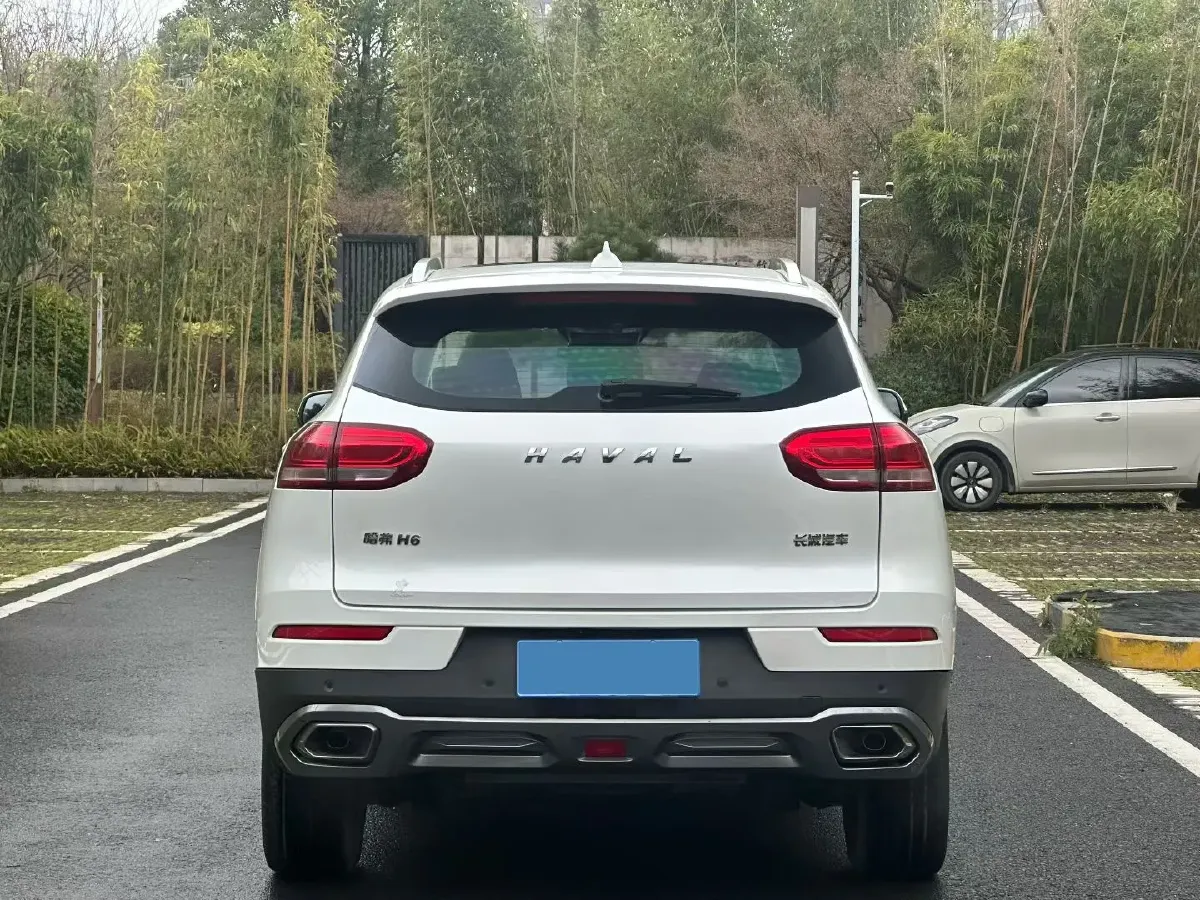 2020 Haval H6 1.5T 169HP L4 7DCT,autocango,china used car exporter,china ev exporter,chinese used car exporter,chinese used ev exporter