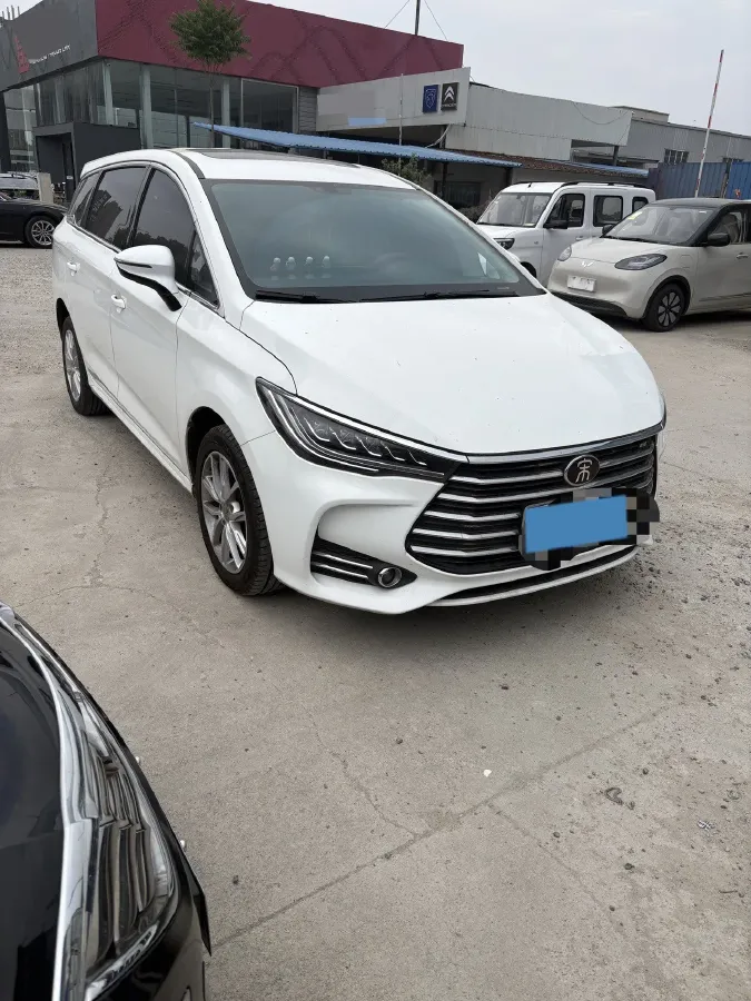 2019 BYD Song MAX 1.5T 154HP L4 6MT,autocango,china used car exporter,china ev exporter,chinese used car exporter,chinese used ev exporter