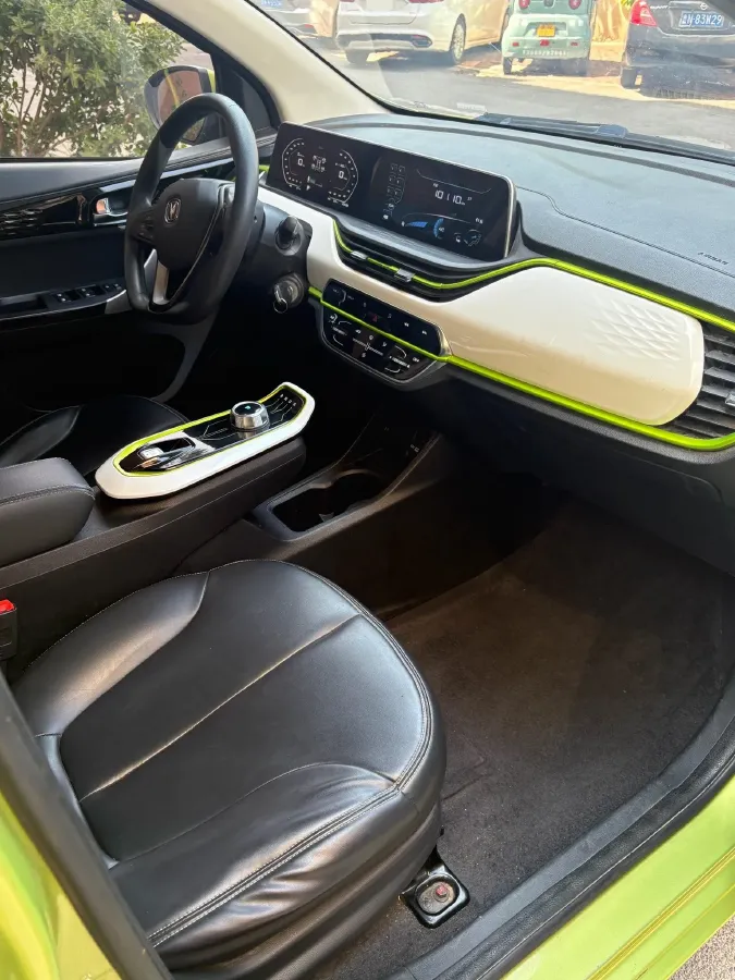 2020 ChangAn BenBen E-Star BEV 32.2KWH,autocango,china used car exporter,china ev exporter,chinese used car exporter,chinese used ev exporter