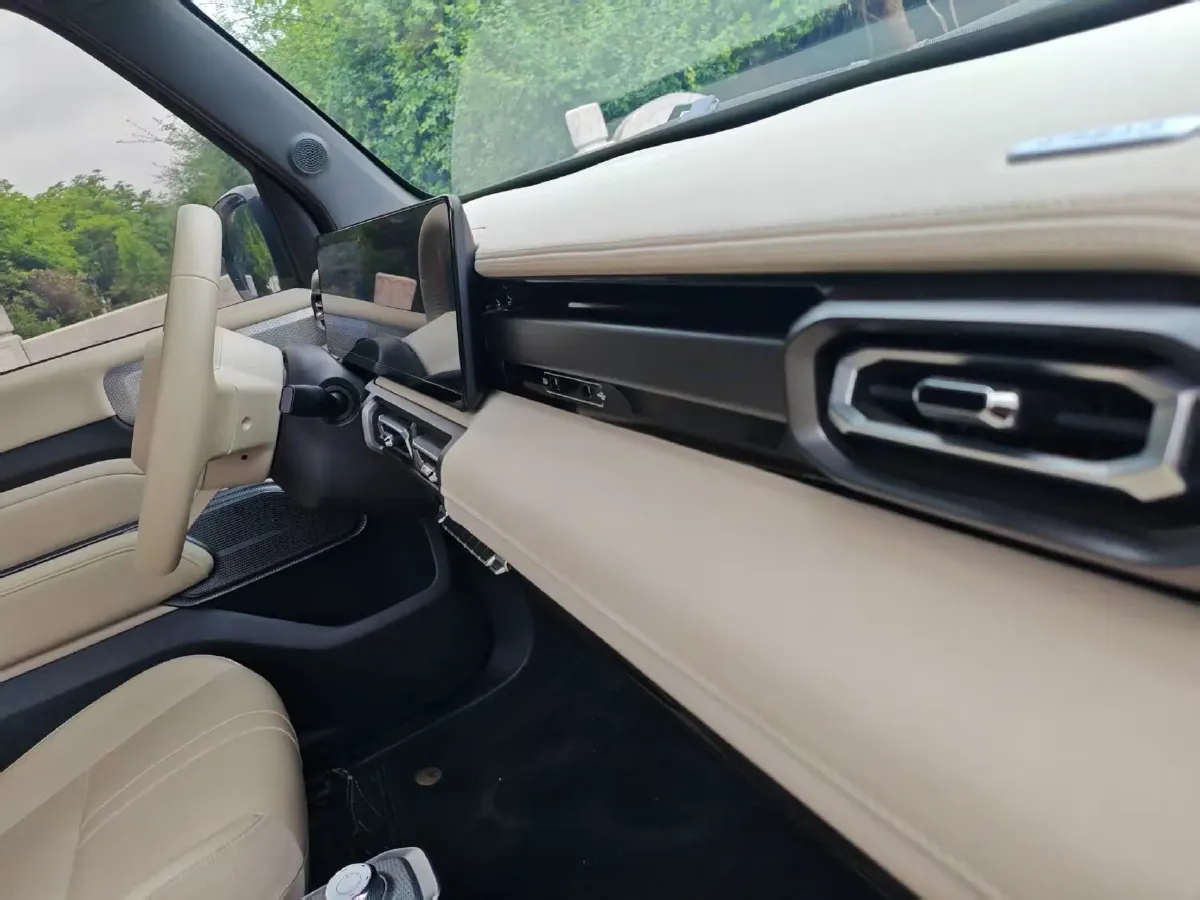 2023 BaoJun Yep BEV 28.1KWH,autocango,china used car exporter,china ev exporter,chinese used car exporter,chinese used ev exporter
