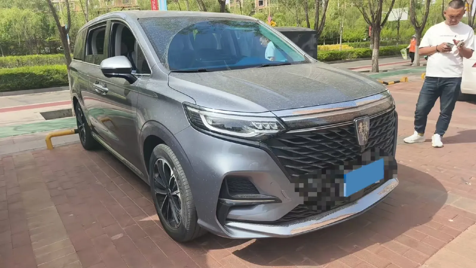 2022 Roewe iMAX8 2.0T 234HP L4 8AT,autocango,china used car exporter,china ev exporter,chinese used car exporter,chinese used ev exporter