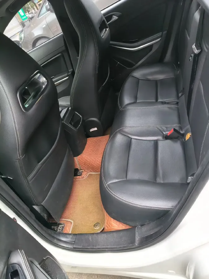 2018 Landwind XiaoYao 1.5T 163HP L4 CVT,autocango,china used car exporter,china ev exporter,chinese used car exporter,chinese used ev exporter