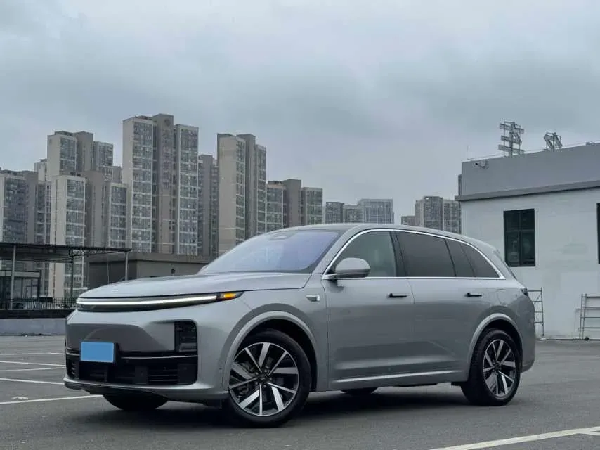 2023 Li L7 Range Extended 154HP REEV 40.9KWH,autocango,china used car exporter,china ev exporter,chinese used car exporter,chinese used ev exporter