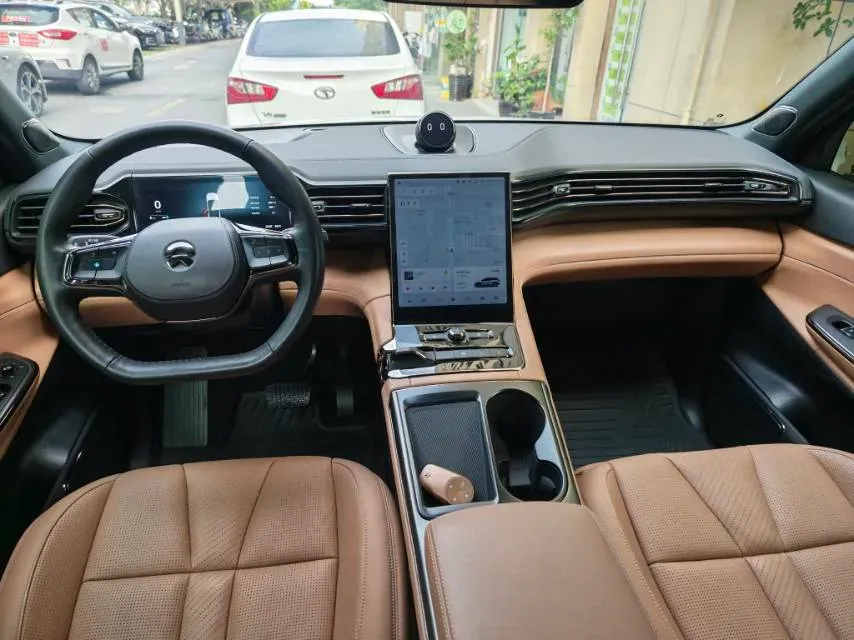 2020 NIO ES8 BEV 70KWH,autocango,china used car exporter,china ev exporter,chinese used car exporter,chinese used ev exporter