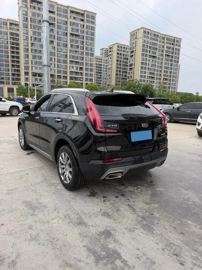 2021 Cadillac XT4 2.0T 237HP L4 9AT,autocango,china used car exporter,china ev exporter,chinese used car exporter,chinese used ev exporter
