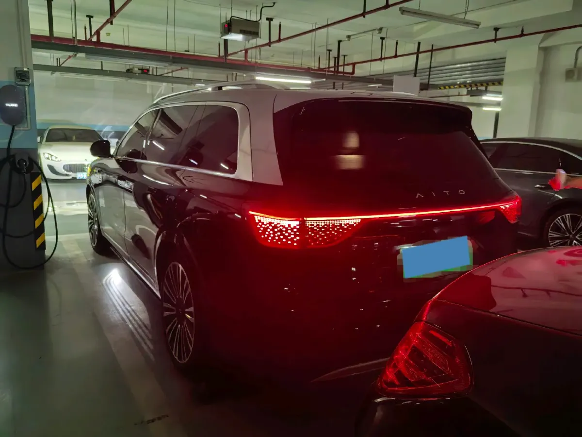 2024 HIMA AITO M9 1.5T 152HP L4 REEV 52KWH,autocango,china used car exporter,china ev exporter,chinese used car exporter,chinese used ev exporter