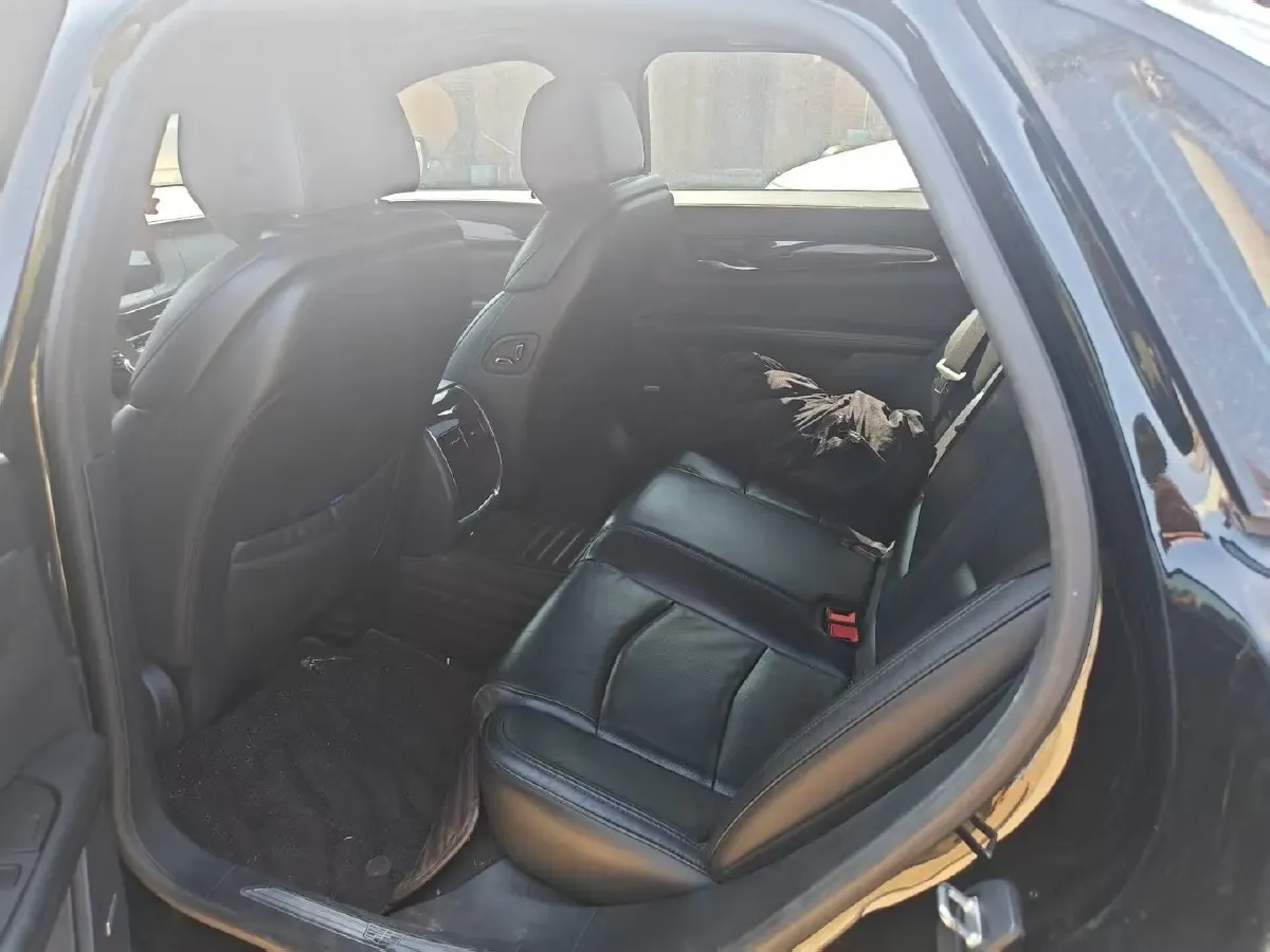 2020 Cadillac CT6 2.0T 241HP L4 10AT,autocango,china used car exporter,china ev exporter,chinese used car exporter,chinese used ev exporter