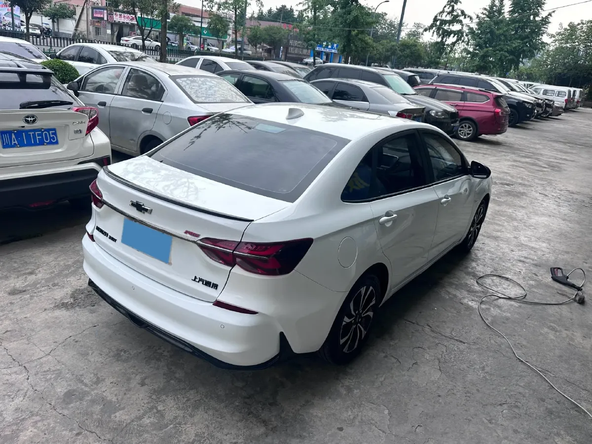 2019 Chevrolet Monza 1.3T 163HP L3 6AT,autocango,china used car exporter,china ev exporter,chinese used car exporter,chinese used ev exporter