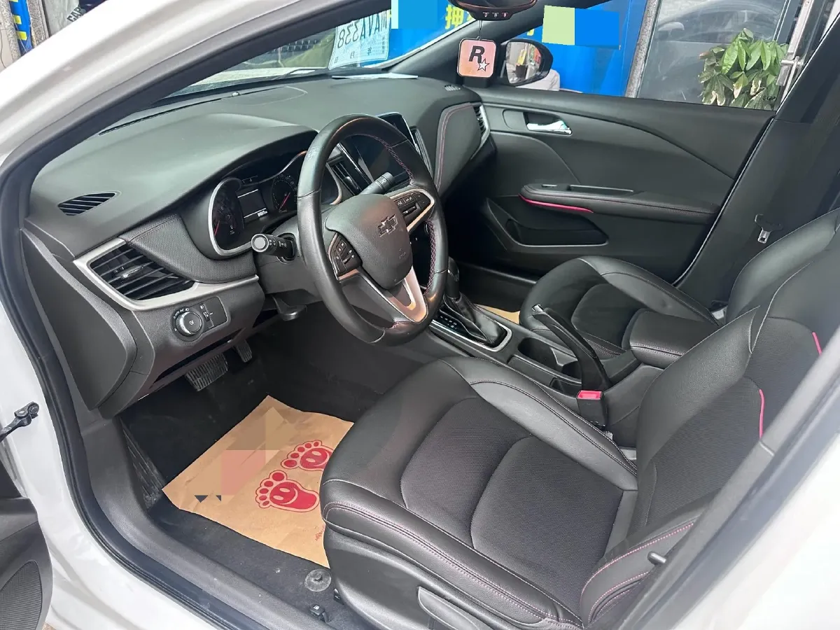 2019 Chevrolet Monza 1.3T 163HP L3 6AT,autocango,china used car exporter,china ev exporter,chinese used car exporter,chinese used ev exporter