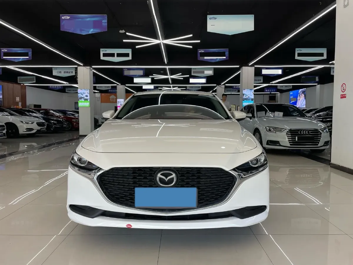 2021 Mazda 3 Axela 1.5L 117HP L4 6AT,autocango,china used car exporter,china ev exporter,chinese used car exporter,chinese used ev exporter