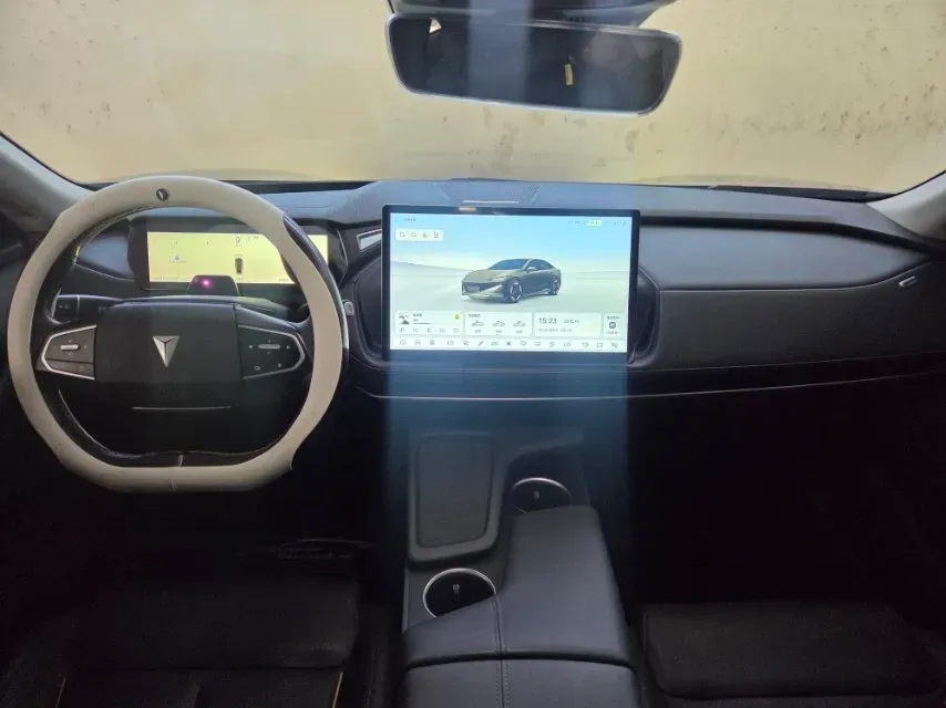 2022 DongFeng Forthing LingZhi EV BEV 68.4KWH,autocango,china used car exporter,china ev exporter,chinese used car exporter,chinese used ev exporter